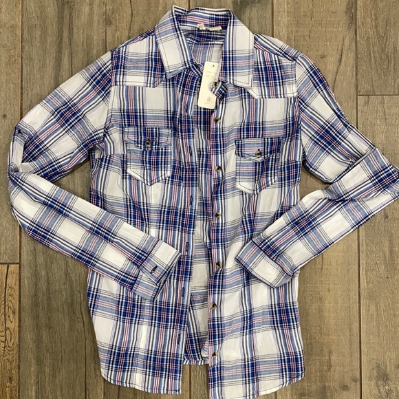 Brand new with tags Japna button down shirt! - Picture 1 of 2